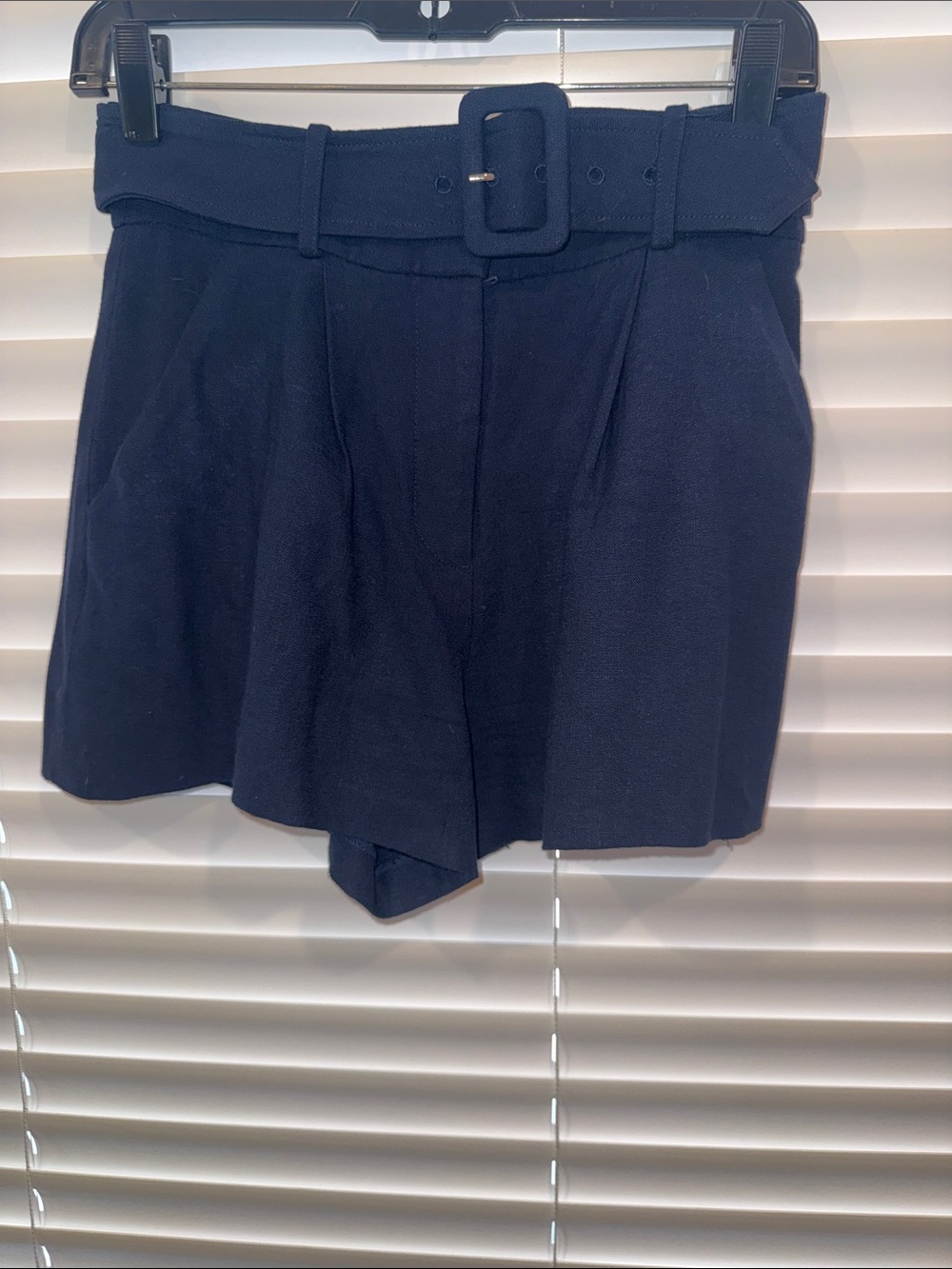 Veronica Beard Shorts - Picture 4 of 5